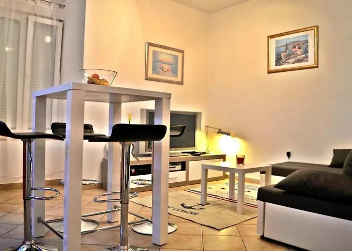 With Wifi - 13882 Apartament